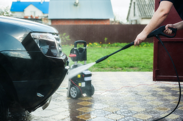 How Do Pressure Washers Work?