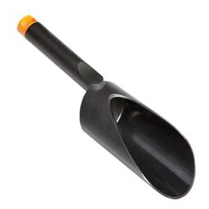Fiskars Nyglass Soil Scoop | JM1526