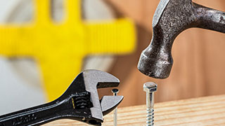Tools & Hardware